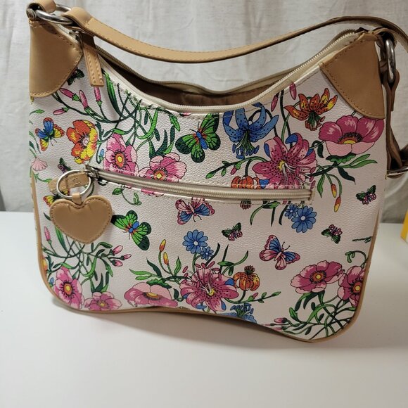 Vintage Shoulder Purse with Floral and Butterfly Pattern and Heart Tag - Picture 4 of 12